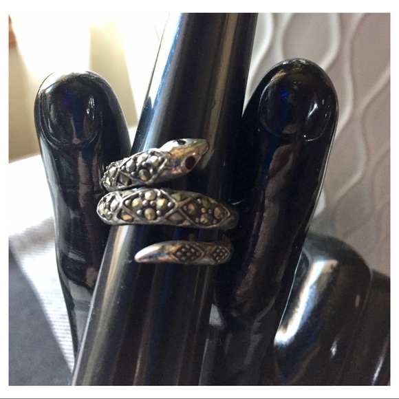 FOSSIL Winding Snake Gemstone Ring - Picture 6 of 6